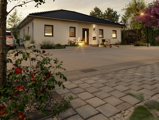 Ext_Winkelbungalow_108_StreetView_Abend