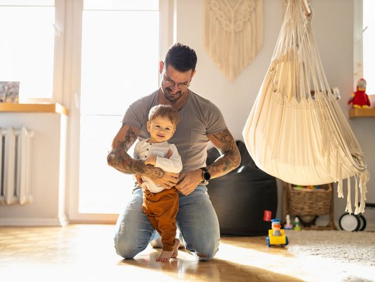 Haus-Familie-Wohnen-Umzug-mit-Kindern-Serie-34-50