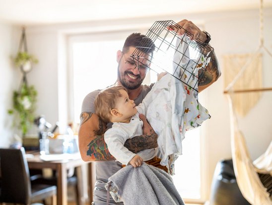 Haus-Familie-Wohnen-Umzug-mit-Kindern-Serie-34-43