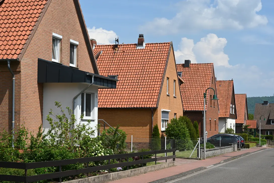Bestandsgebaeude-Sanierung-Klinker-Haus