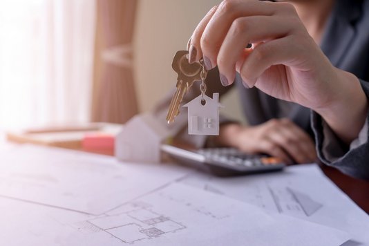 finanzierung-vertrag-termin-gespraech-unterlagen-11